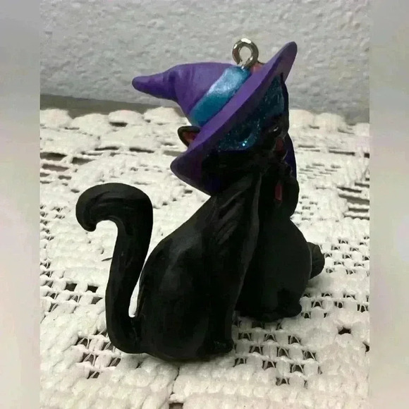 HALLMARK KEEPSAKE ORNAMENT 2003 HALLOWEEN MIDNIGHT SERENADE FOR HAUNTED HOUSE - Picture 4 of 6